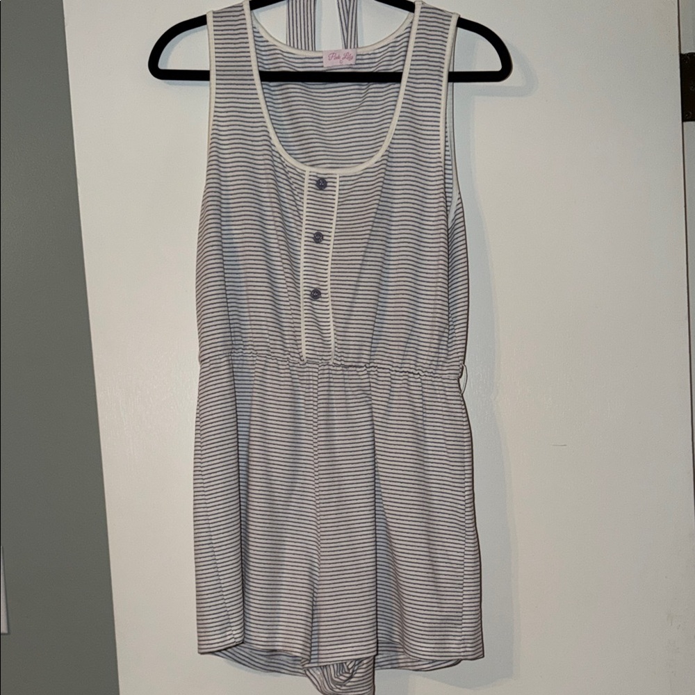 Pink Lily Striped Sleeveless Romper in Light Gray and White